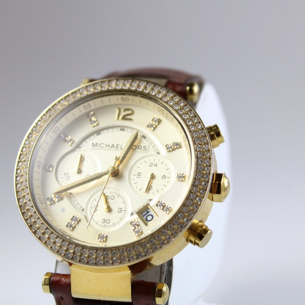 LIKE NEW!! Michael Kors watch in gold & mahogany genuine leather strap. MK-2249 - Picture 2 of 3